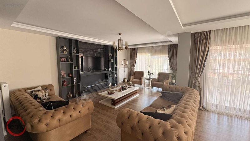 Çukurova Kabasakalda Fourlex Bahçeli Lüks Satılık Villa — fotoğraf 2