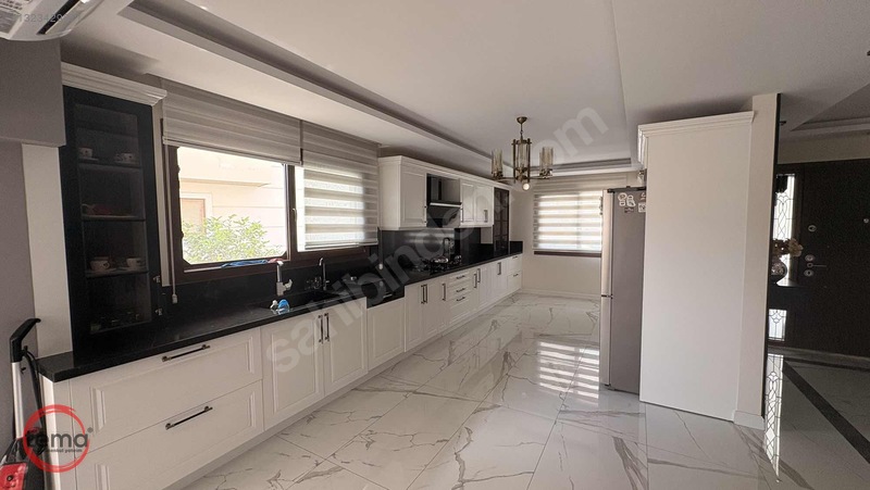 Çukurova Kabasakalda Fourlex Bahçeli Lüks Satılık Villa — fotoğraf 5