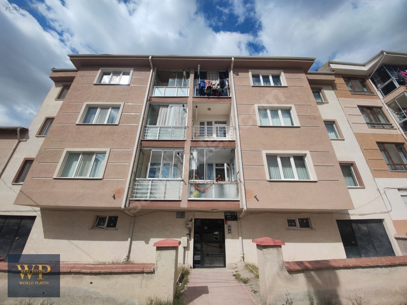 World Platin'den Çamlıca Birlik Caddesi Yakını Satılık 2+1 Daire