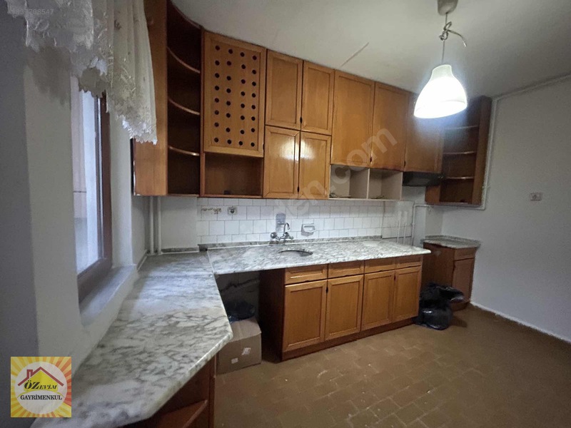 Çarşı Merkezde Kiralık Geniş Metre Kareli Ful Bakımlı 3+1 Daire — fotoğraf 8