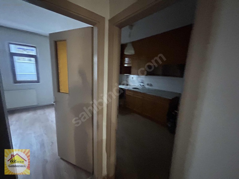 Çarşı Merkezde Kiralık Geniş Metre Kareli Ful Bakımlı 3+1 Daire — fotoğraf 17