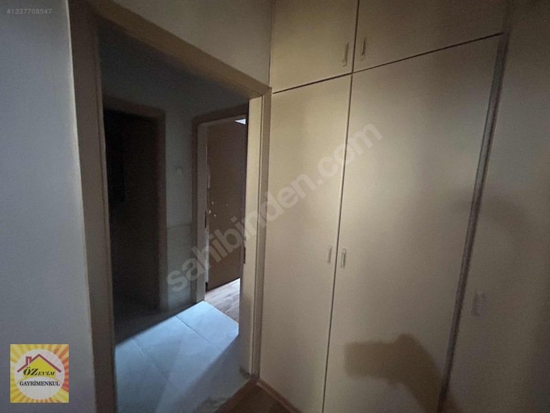 Çarşı Merkezde Kiralık Geniş Metre Kareli Ful Bakımlı 3+1 Daire — fotoğraf 21