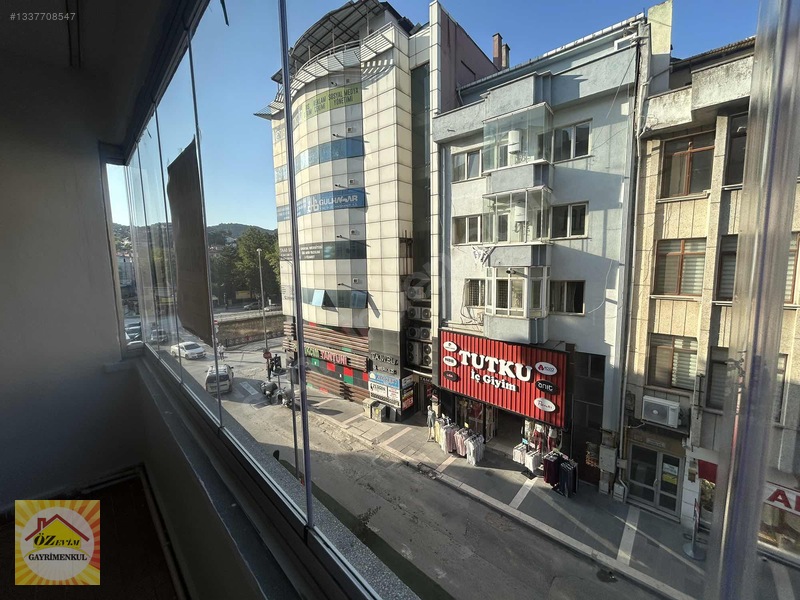 Çarşı Merkezde Kiralık Geniş Metre Kareli Ful Bakımlı 3+1 Daire — fotoğraf 26