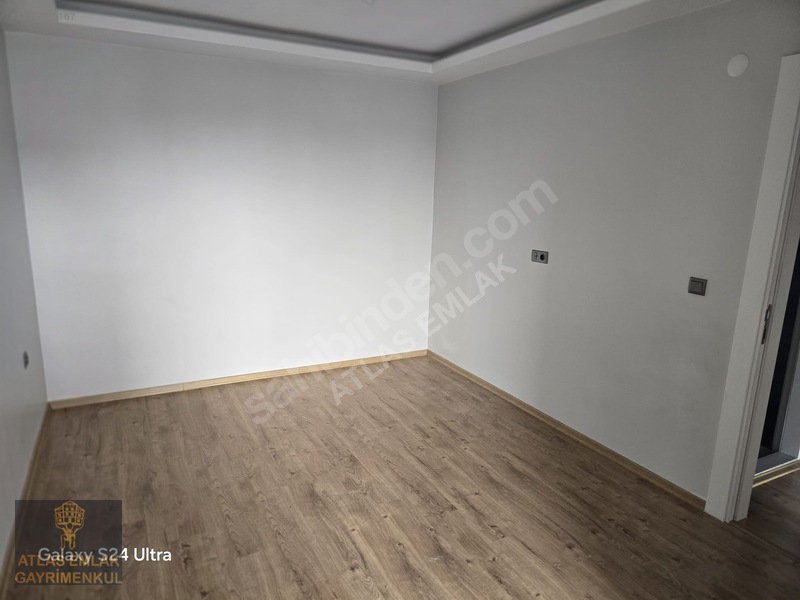Atlas'tan Maraş Caddesi'nde Satılık 2+1 Daire — fotoğraf 24