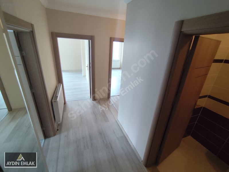 Demirkent'te Kiralık 3+1, 175m² Geniş Daire (site İçinde) — fotoğraf 11