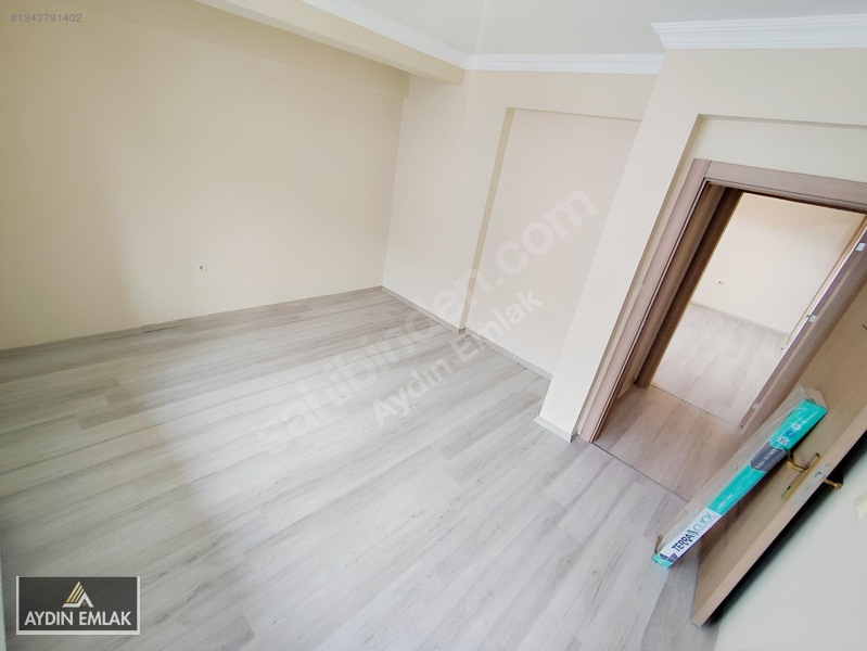 Demirkent'te Kiralık 3+1, 175m² Geniş Daire (site İçinde) — fotoğraf 17