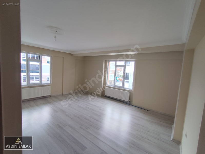 Demirkent'te Kiralık 3+1, 175m² Geniş Daire (site İçinde) — fotoğraf 18