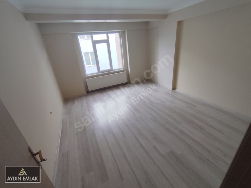 Demirkent'te Kiralık 3+1, 175m² Geniş Daire (site İçinde) — fotoğraf 19