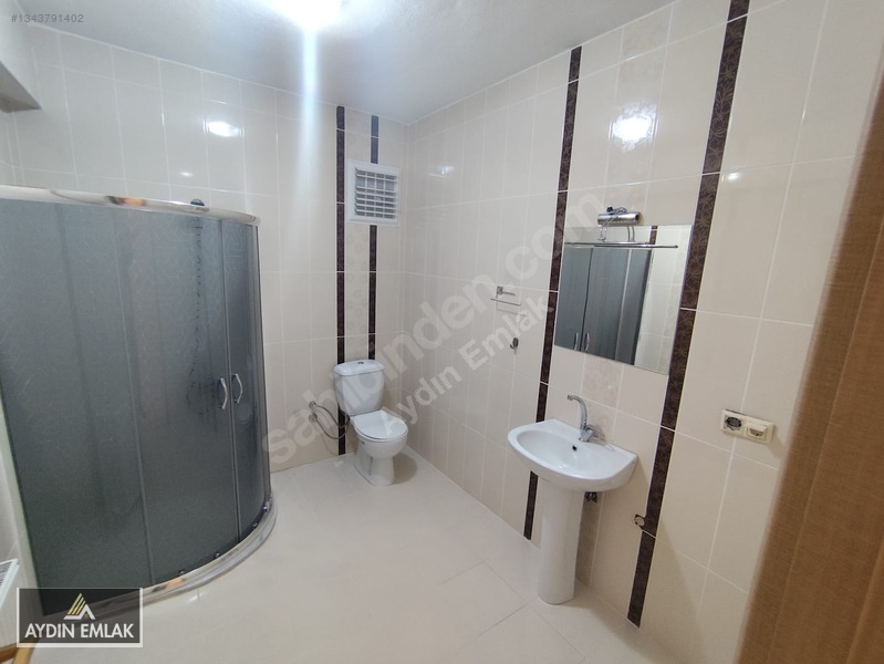 Demirkent'te Kiralık 3+1, 175m² Geniş Daire (site İçinde) — fotoğraf 21