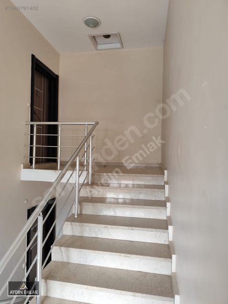 Demirkent'te Kiralık 3+1, 175m² Geniş Daire (site İçinde) — fotoğraf 29