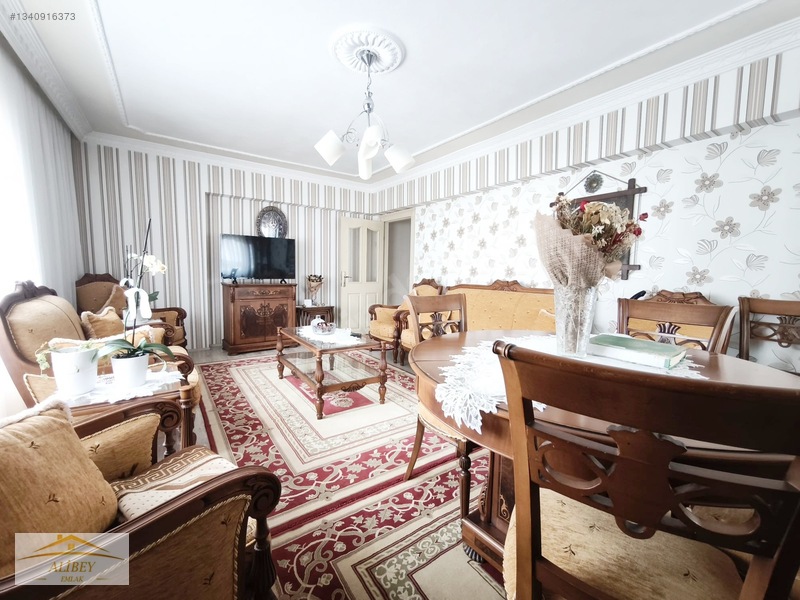 Merkez'de Kök Tapu / Kapalı Otoparklı / Satılık 3+1 Daire — fotoğraf 19