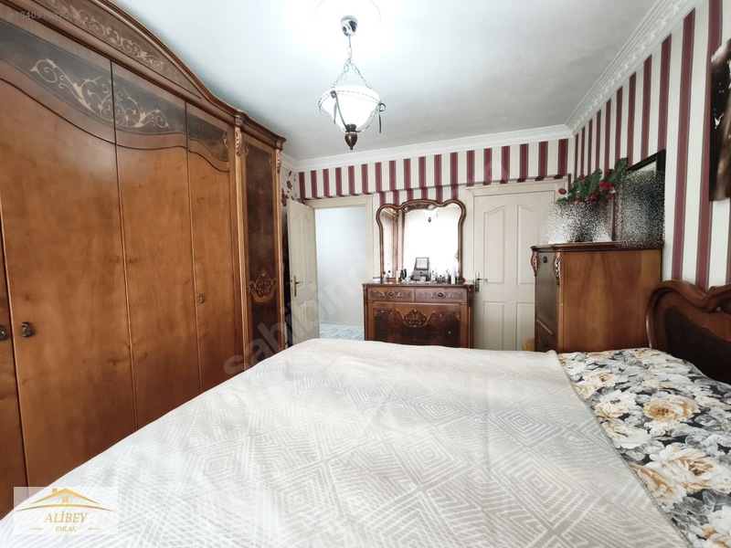 Merkez'de Kök Tapu / Kapalı Otoparklı / Satılık 3+1 Daire — fotoğraf 48