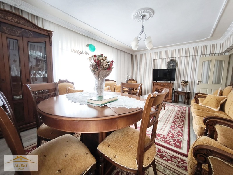 Merkez'de Kök Tapu / Kapalı Otoparklı / Satılık 3+1 Daire — fotoğraf 51