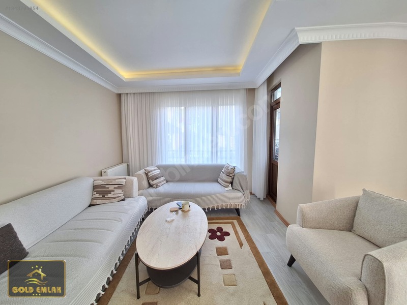Gold'da Karadolapda Otoparklı Sitede 2.kat Geniş 2+1 Daire — fotoğraf 4
