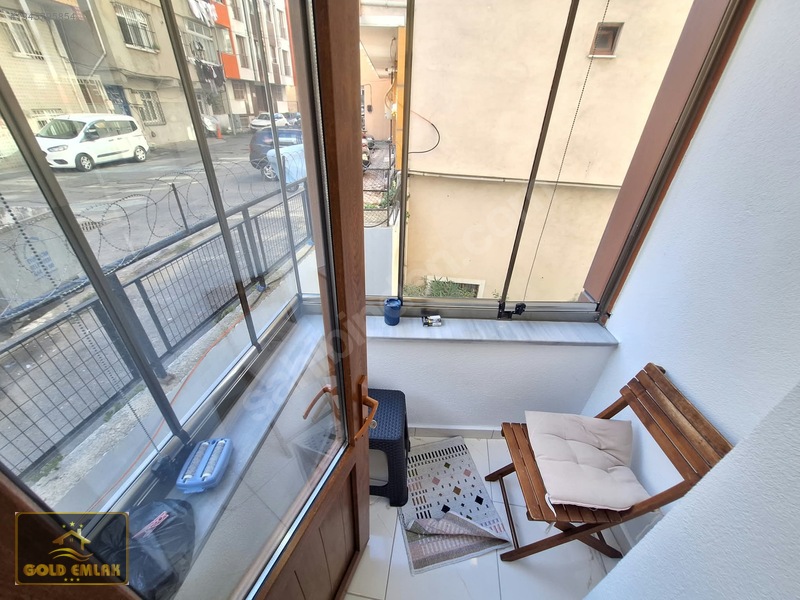 Gold'da Karadolapda Otoparklı Sitede 2.kat Geniş 2+1 Daire — fotoğraf 7