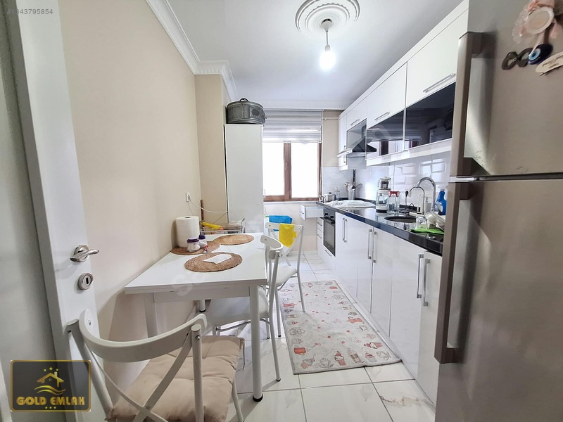 Gold'da Karadolapda Otoparklı Sitede 2.kat Geniş 2+1 Daire — fotoğraf 11