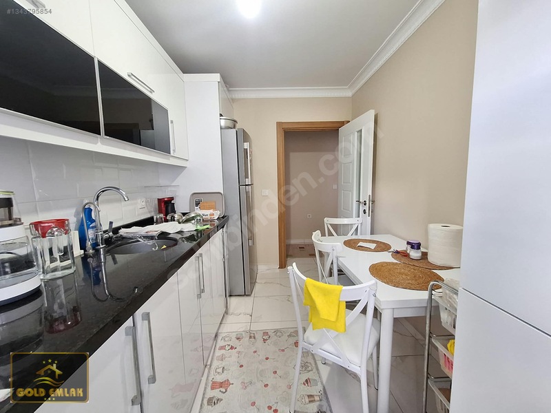 Gold'da Karadolapda Otoparklı Sitede 2.kat Geniş 2+1 Daire — fotoğraf 13