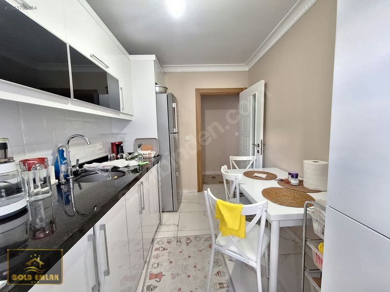 Gold'da Karadolapda Otoparklı Sitede 2.kat Geniş 2+1 Daire — fotoğraf 14