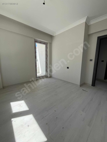 Sarı Dan Besikkayada Giris 2+1 Asansorlu İskanli Yeni Bina — fotoğraf 6