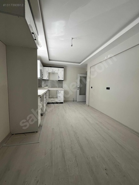 Sarı Dan Besikkayada Giris 2+1 Asansorlu İskanli Yeni Bina — fotoğraf 15