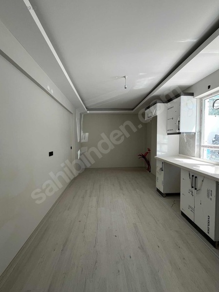 Sarı Dan Besikkayada Giris 2+1 Asansorlu İskanli Yeni Bina — fotoğraf 17