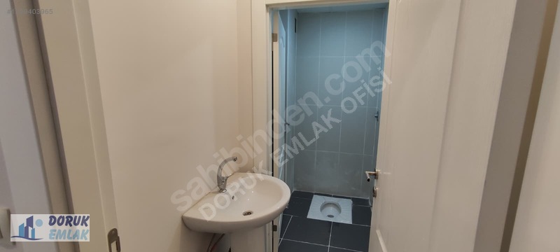 Şehr-i Şahane Sitesi Teras Balkonlu Lüks Kiralık 2+1 Daire — fotoğraf 23