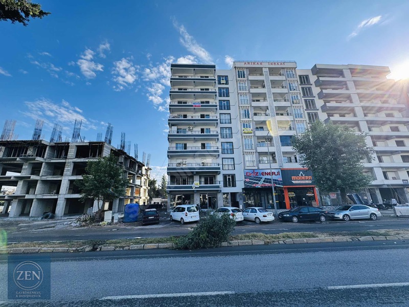 Zen'den Atatürk Bulvarında Satılık 3+1 Yerinde Dönüşüm Daire — fotoğraf 2