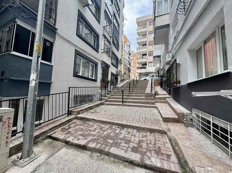 Hastane Metro Yürüme Mesafesinde Eşyalı Asansörlü 3+1 Kiralık — fotoğraf 25