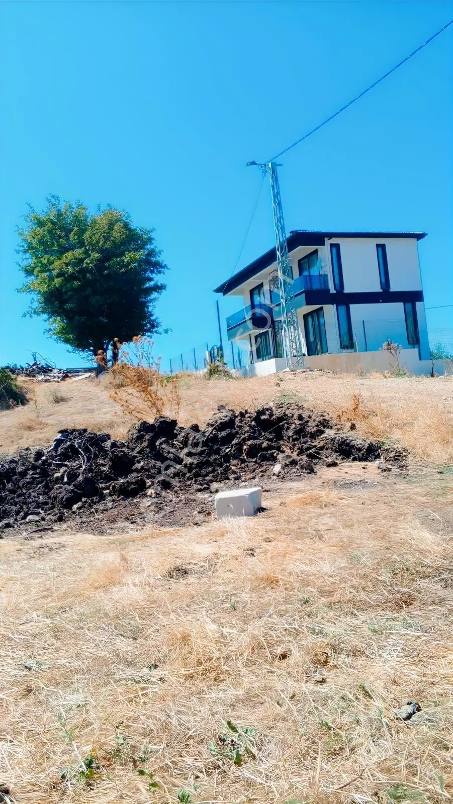 İznik İhsaniyede Köy Girişinde Yola Cepheli Müstakil 1.880 M² — fotoğraf 3