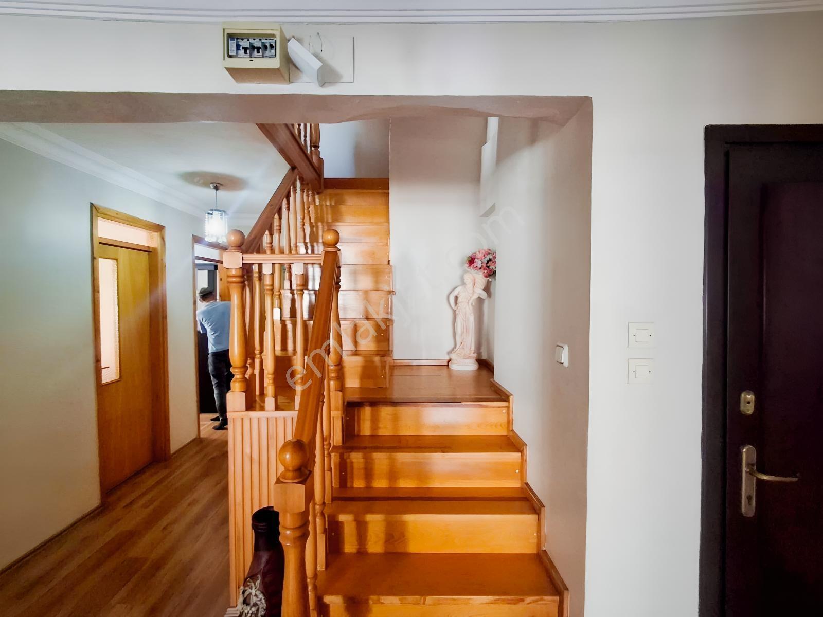Akçay Altınkum Demirbayrak Sitesinde Asansörlü 4+1 200 M2 Daire — fotoğraf 16