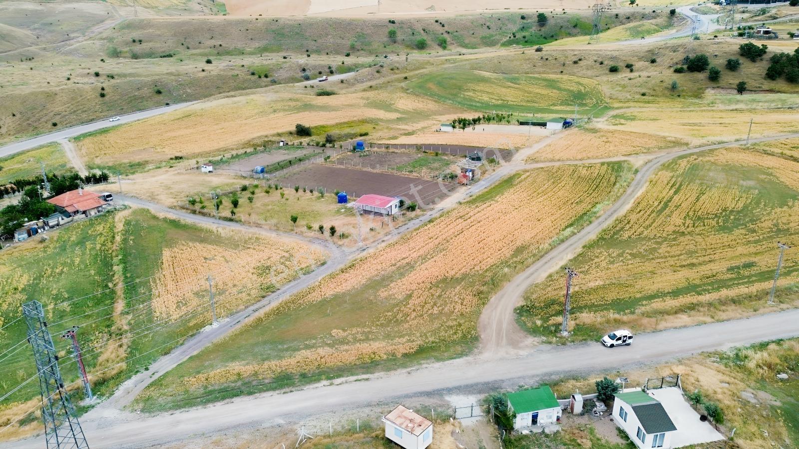 İmaremlak2'den Tek Tapu 2 Tarafı Yola Cephe 1840m2 Köşe Parsel — fotoğraf 13