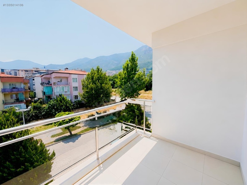Yaşam Suit Sit. Geniş Balkonlu Yeşil Alan Cephe Yönetimli 2+1 — fotoğraf 11
