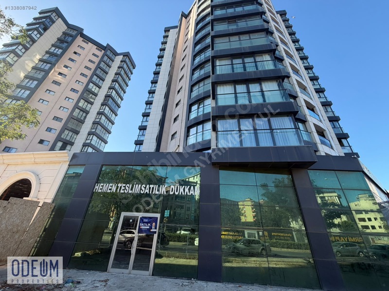Odeum Gayrimenkul Çanakkale Caddesi Üzerinde Satılık Dükkan