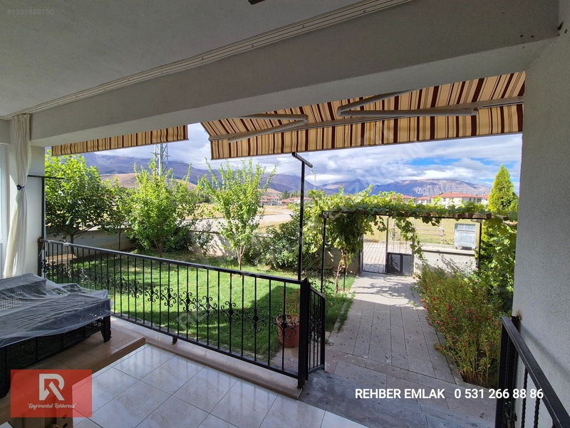 Rehber Emlak'tan Uluköy Köyünde 849 M2 Arsa İçinde Bahçeli Villa — fotoğraf 31