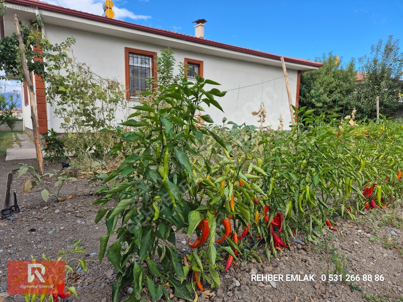 Rehber Emlak'tan Uluköy Köyünde 849 M2 Arsa İçinde Bahçeli Villa — fotoğraf 35