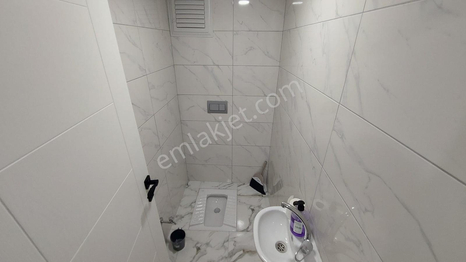 Re/Maxten Aksuda 2023 Yapımı 3+1 135 M² Krediye Uygun Satılık — fotoğraf 18
