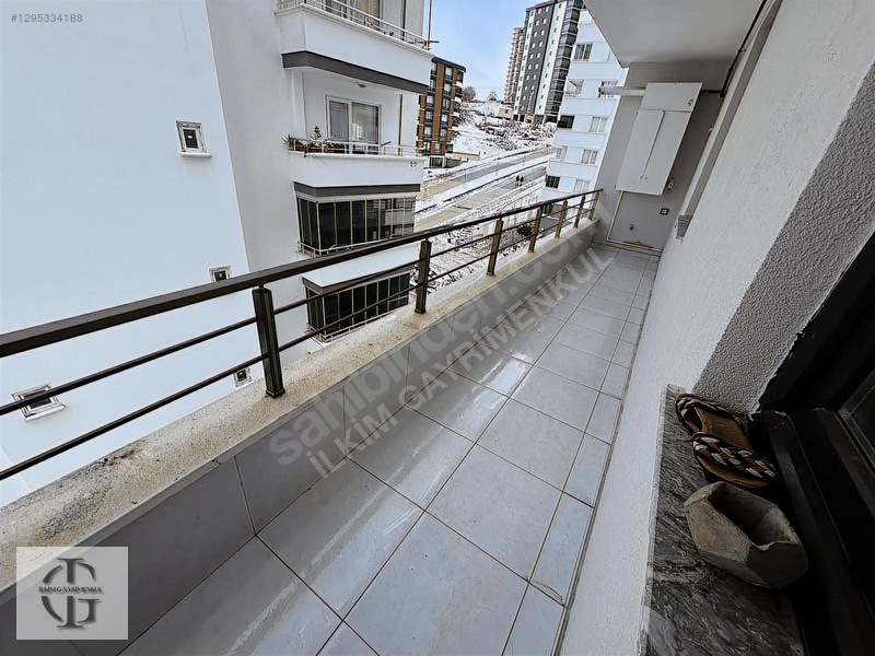 Yenimahalle De Ulaşıma Yakın 1+1 Eşyalı Geniş Balkonlu Kiralık — fotoğraf 6