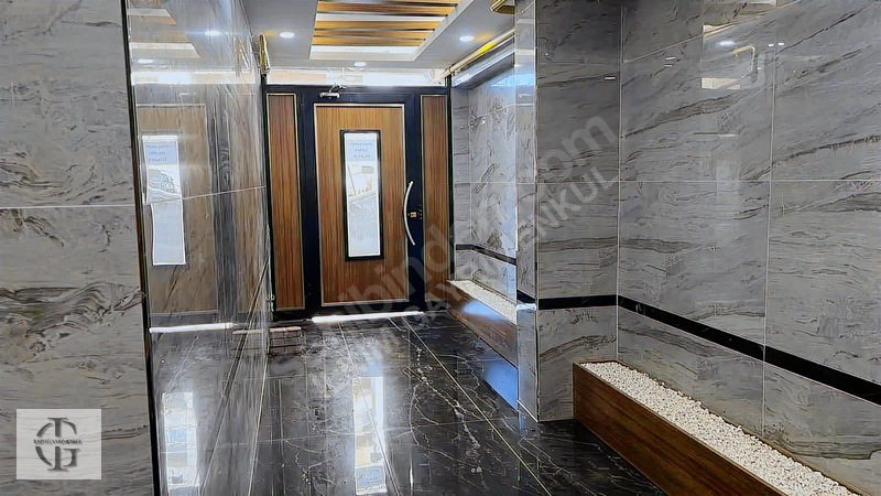 Yenimahalle De Ulaşıma Yakın 1+1 Eşyalı Geniş Balkonlu Kiralık — fotoğraf 12