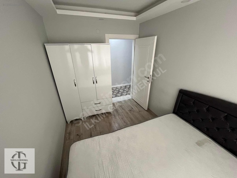 Yenimahalle De Ulaşıma Yakın 1+1 Eşyalı Geniş Balkonlu Kiralık — fotoğraf 24