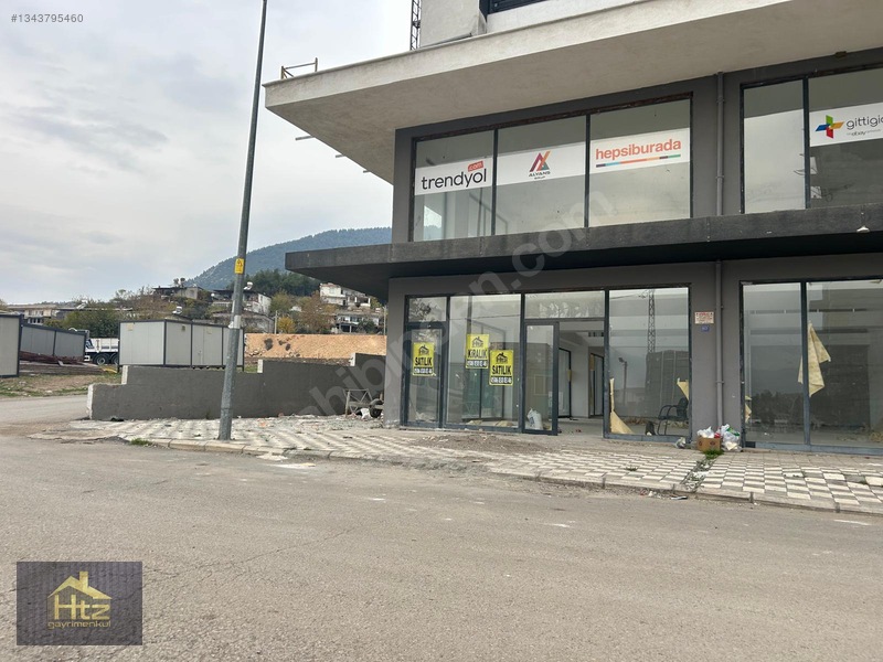 Bornova Konutları Altı 310 M2 Satılık Dükkan — fotoğraf 12