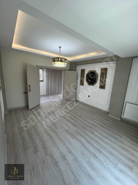 Bağcılar Da Kiralık 2+1 Lüx Daire — fotoğraf 3