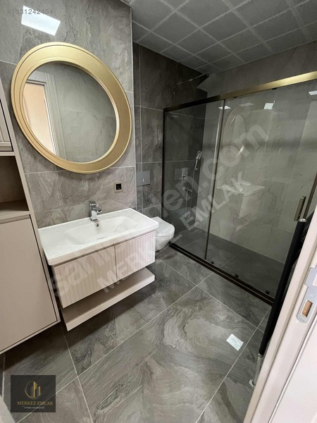 Bağcılar Da Kiralık 2+1 Lüx Daire — fotoğraf 10