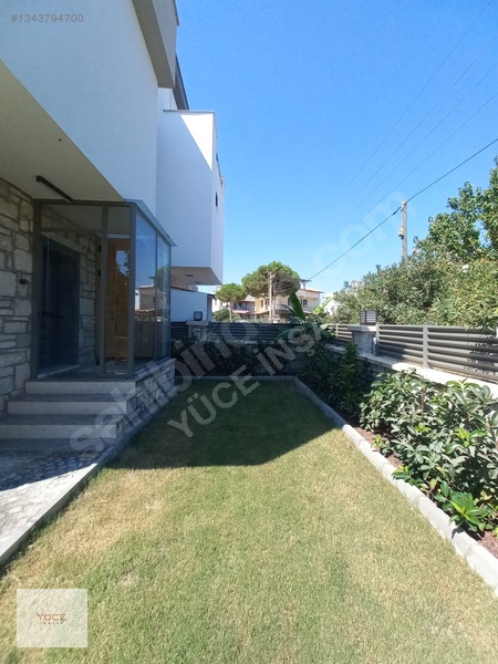 Seferihisar'da Denize 150 Mt 2+1 Satılık Villa Oturmaya Hazır — fotoğraf 5