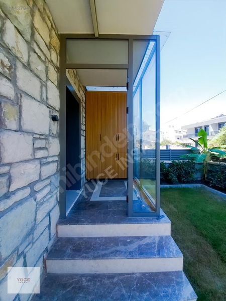 Seferihisar'da Denize 150 Mt 2+1 Satılık Villa Oturmaya Hazır — fotoğraf 6