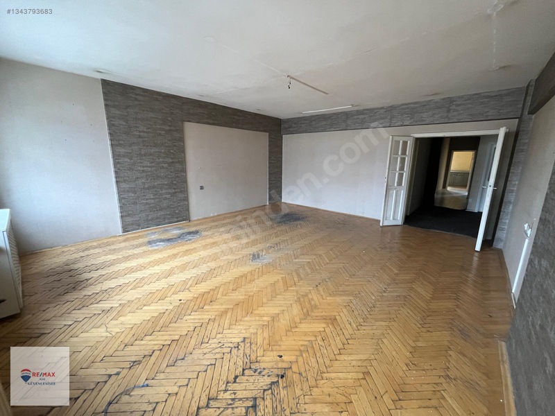 Remax İlke'den Terminal Caddesinde 3+1 Kiralık Ofis — fotoğraf 4
