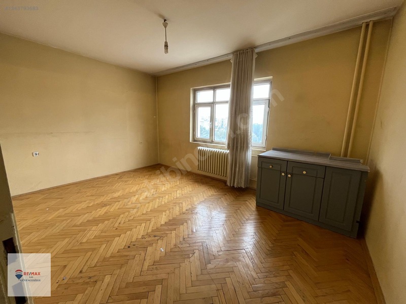 Remax İlke'den Terminal Caddesinde 3+1 Kiralık Ofis — fotoğraf 5