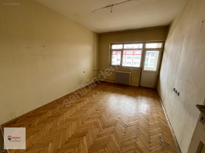 Remax İlke'den Terminal Caddesinde 3+1 Kiralık Ofis — fotoğraf 6