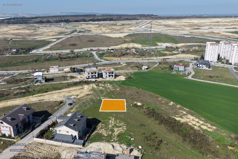 Arnavutköy Hadımköy'de Villa İmarlı Satılık Arsa — fotoğraf 2