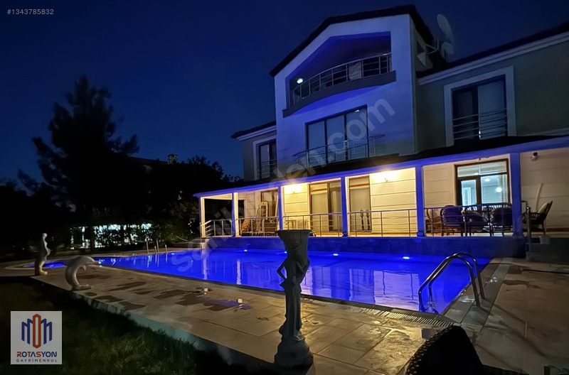 Çeysa Altınkent'de Satılık Fırsat Tripleks Villa