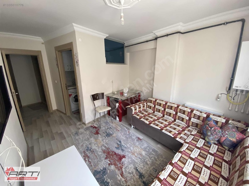 Artı Yaşam'dan Merkezde Kiralık 1+1 Ful Eşyalı Daire — fotoğraf 2